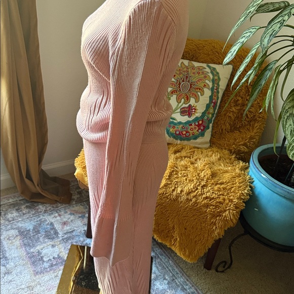 ASOS Pink Knit Set with bell sleeves - Picture 4 of 7